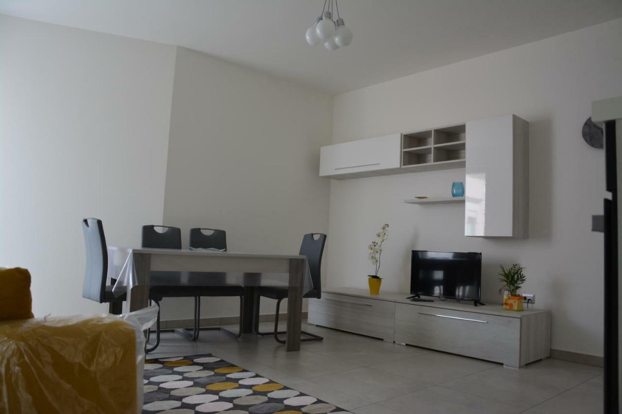 Casa Vacanze Marisella Nardo Bagian luar foto